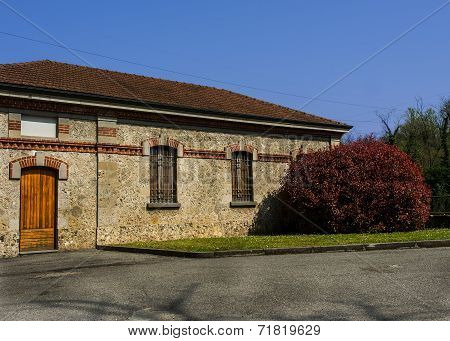 An Old Home In Italian Country Side