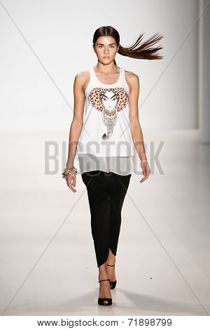 NEW YORK-SEP 8: Miss Teen USA K. Lee Graham on the runway at OUDIFU fashion show at Mercedes-Benz Fashion Week Spring/Summer 2015 at The Salon at Lincoln Center on September 8, 2014 in New York City.