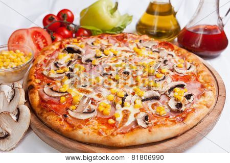 Pizza Milano With Corn And Mushrooms