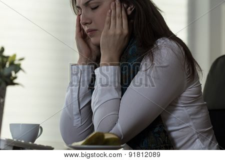Young Women With Migraine