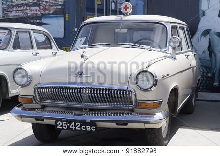 Soviet retro car GAZ Volga