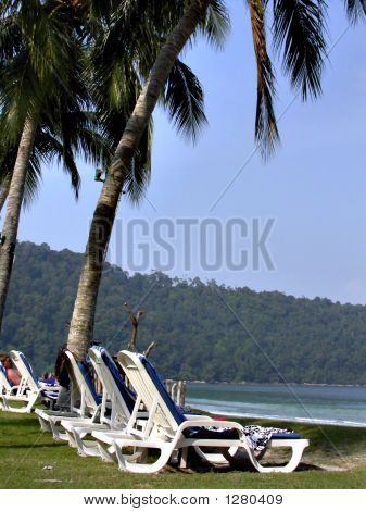 la sponda occidentale di pulau