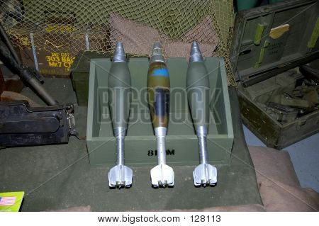 Raket Shells