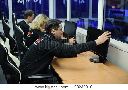 setting LAN final WePlay League Season 3 Dota 29 April - 1 May Kiev Ukraine