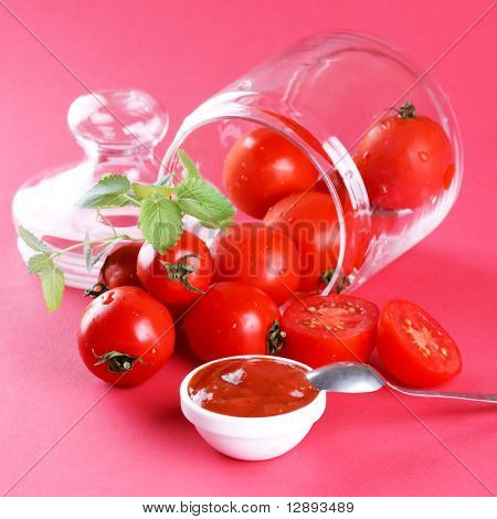 tomates rojos