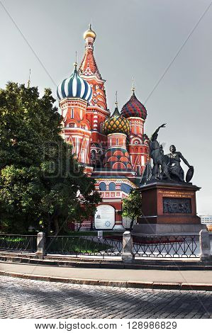The Cathedral of Vasily the Blessed and the Monument to Minin and Pozharsky. Moscow