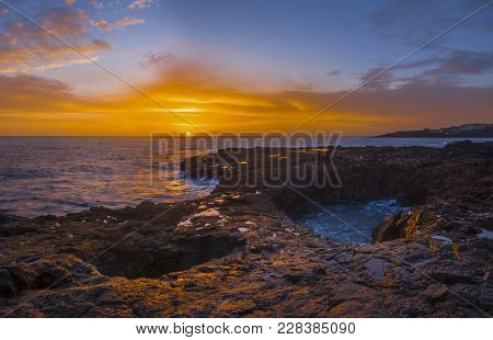 Sunrise Over The Ocean,bufadero In Gran Canaria