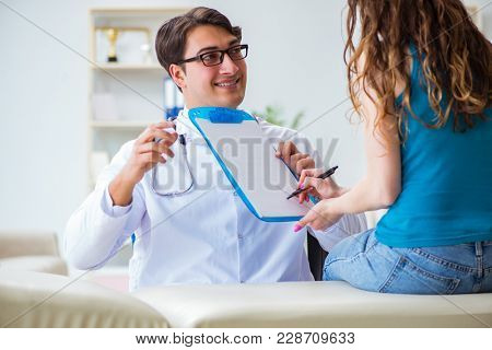 Patient visiting doctor for annual regular check-up in hospital 