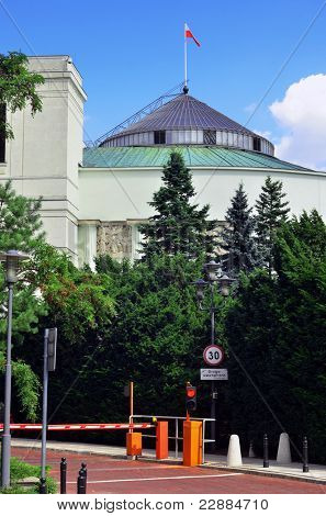 Zomer weergave Pools Parlement met de naam Seym in Warschau