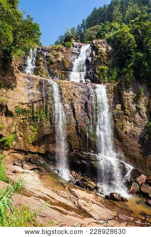 Ramboda Falls Is 109m High And 11-th Highest Waterfall In Sri Lanka. Ramboda Falls Is Situated In Pu