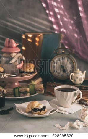 English Five O'clock Tea