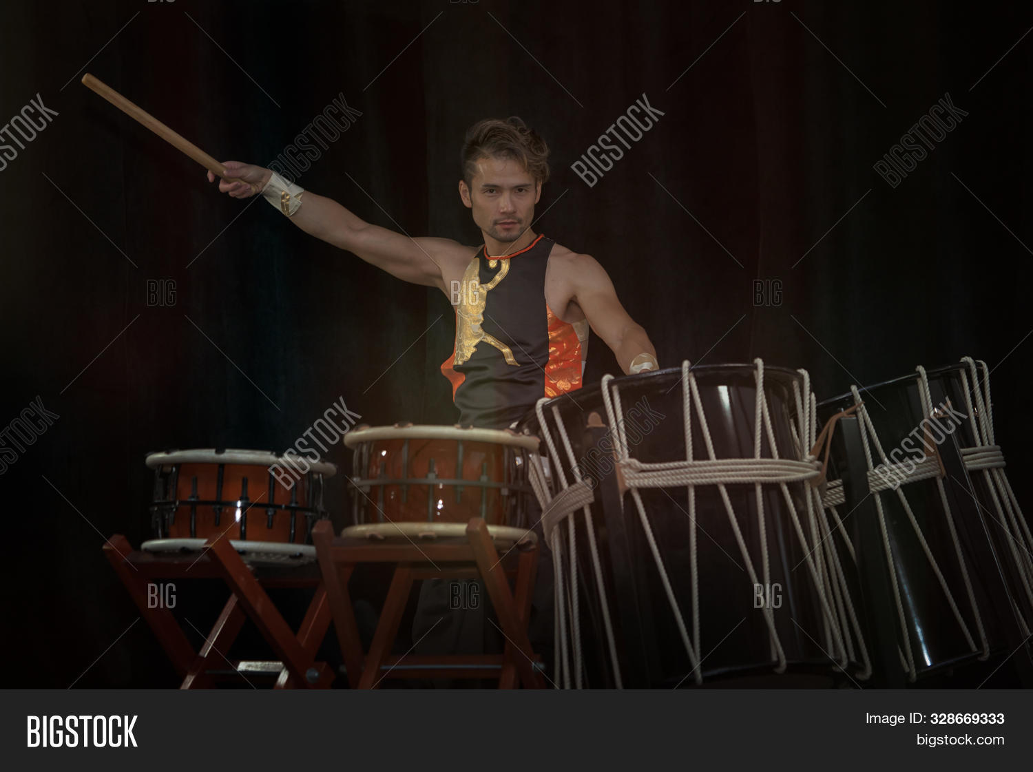 Taiko Drummer Drum Image & Photo (Free Trial) | Bigstock