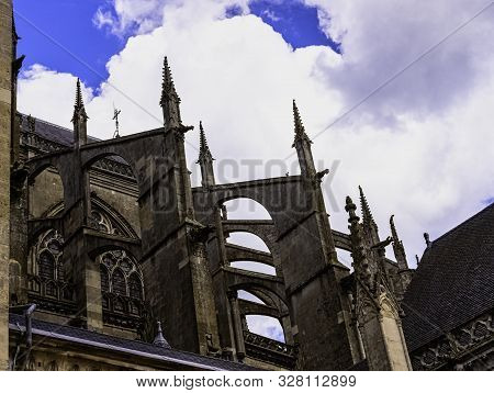 Le Mans, Maine, France - May 28: Cathedral Of Saint Julian (cathedrale St-julien Du Mans) On 28 May 