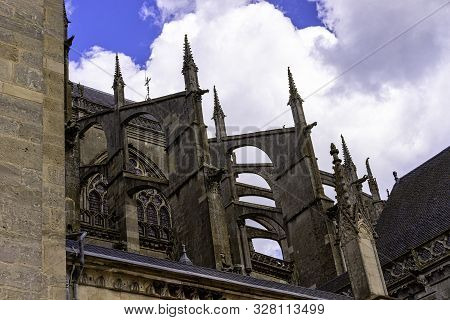 Le Mans, Maine, France - May 28: Cathedral Of Saint Julian (cathedrale St-julien Du Mans) On 28 May 