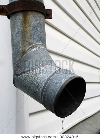 Detail obrazu pf hrdlo potrubí