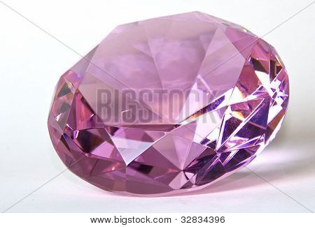 Faceted vaaleanpunainen Kunzite jalokivi