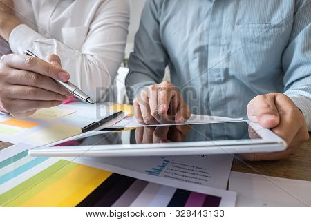 Business Team Executive Presentation On Discussion To Planning Investment Financial Project And Stra