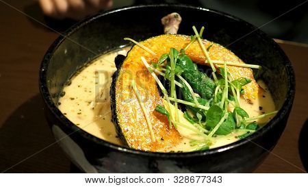 Close-up Images Of Soup Curry With Chicken, Pork And Vegetable