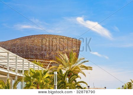 Barcelona zlatá rybka sochařství
