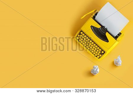Retro Typewriter Brainstorming Writers Block