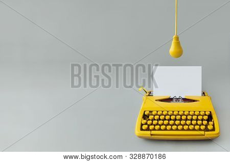 Vintage Typewriter, Creativity