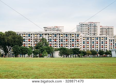 Singapore-31 May 2018:singapore Colorful Residential Hdb Building Hdb Skyline