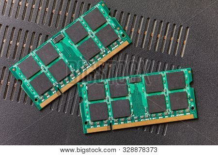 Memory modules for laptop upgrade