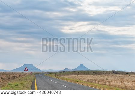Landscape On Road R56 Between Middelburg And Steynsburg In The Eastern Cape Province. Typical Karoo 