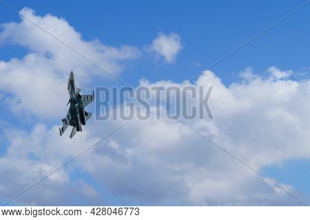 Zhukovsky, Russia-july 23, 2021: Maks-2021 International Air Show, An Exhibition Of Aircraft And Hel