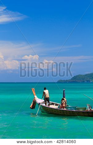 เรือหางยาวยาวหางเรือในจังหวัดภูเก็ต