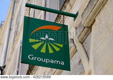 Bordeaux , Aquitaine France - 07 25 2021 : Groupama Logo Sign Text Office Signage French Brand Insur