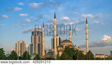 Main Mosque Of The Chechen Republic - Heart Of Chechnya