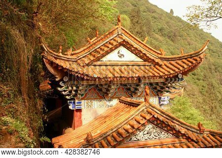 Kunming, China, March 19, 2006: Pavilion Roof Along Western Hills Near Dragon Gate