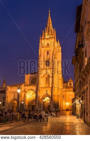 Oviedo, Spain - December 29, 2019: San Salvador Cathedral Of Oviedo In Alfonso Ii El Casto Square At