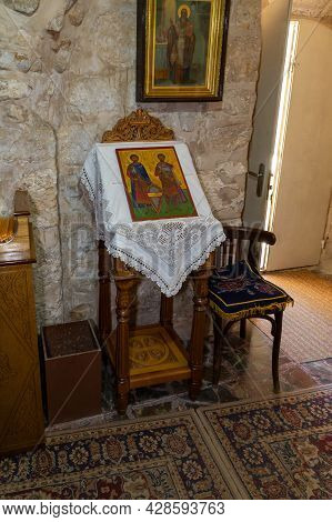 Jerusalem, Israel, July 17, 2021 : Icons In The Interior Of The Small Feodorovsky Monastery In Chris