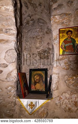 Jerusalem, Israel, July 17, 2021 : Icons In The Interior Of The Small Feodorovsky Monastery In Chris