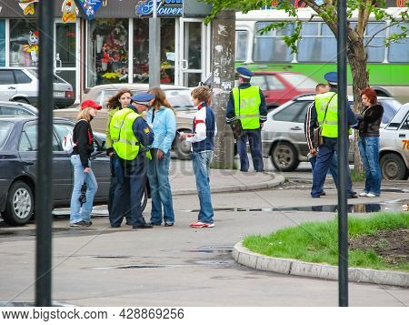 Krasnoyarsk, Russia - February 10, 2019: Traffic Police Officers Check The Documents Of Drivers