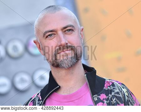 LOS ANGELES - AUG 03: Sean Gunn arrives for the âSuicide Squadâ Hollywood Premiere on August 02, 2021 in Westwood, CA