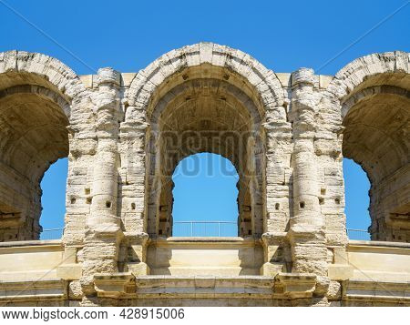 An image of the Arena in Arles France