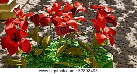 The Flowers From Paper