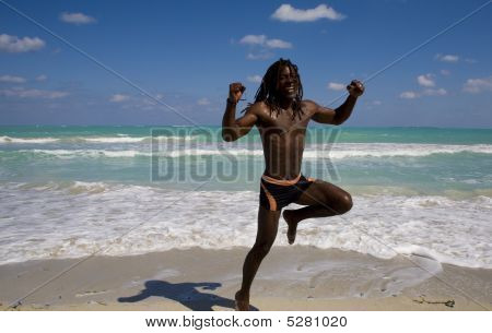 Springning mand i Cuba