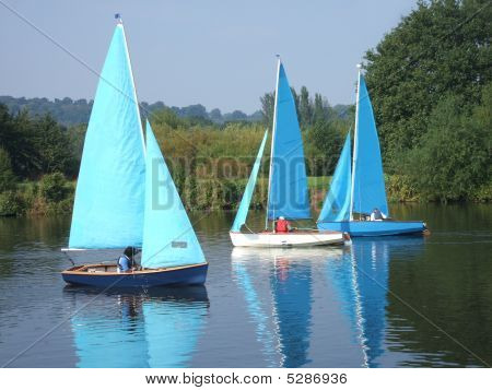 Lodě