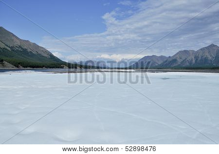 The Permanent Ice Fields In The Tideway Of The Yakut River.