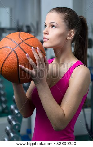 Bascketball Woman