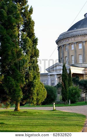 Side of rotunda