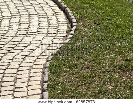 Stone pavement