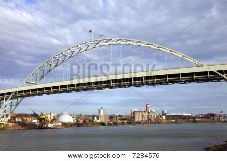 Ponte di Fremont, Portland OR.