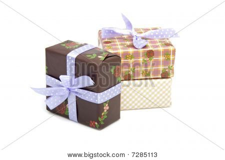 กองของขวัญวันเกิด