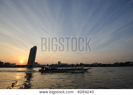 Ls0003-chao Praya River