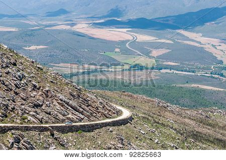 View From The Swartberg Pass To The East.